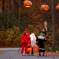 DIY Trick or Treaters DIY Trick or Treaters